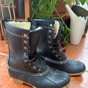 Black LL Bean Boots with Shearling Lining